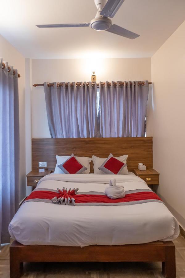 Hotel Pushkar 포카라 외부 사진