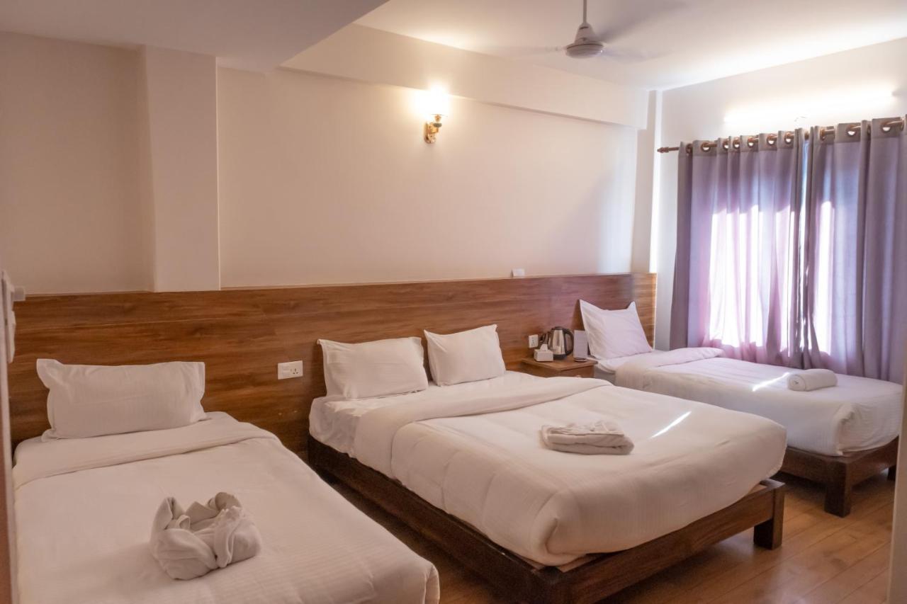 Hotel Pushkar 포카라 외부 사진